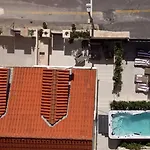 Miri, Heritage Superior With Swimming Pool