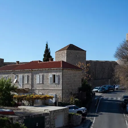 Miri, Heritage Superior With Swimming Pool * Dubrovnik