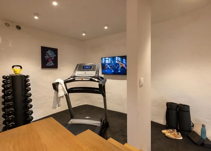 Апартаменты Miri, Heritage Superior With Swimming Pool