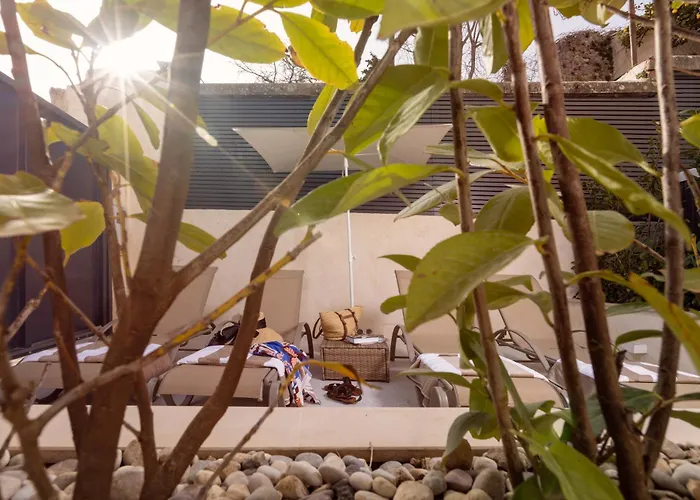 Miri, Heritage Superior With Swimming Pool