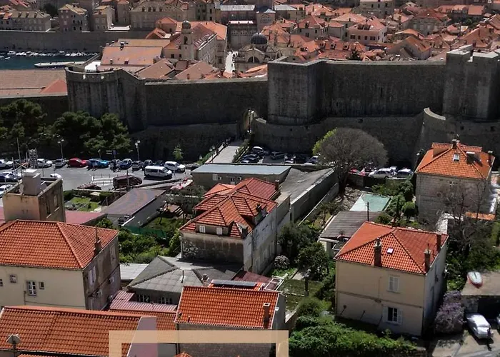 Miri, Heritage Superior With Swimming Pool * دوبروفينك