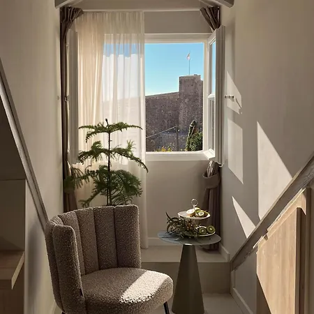 Miri, Heritage Superior With Swimming Pool * Дубровник