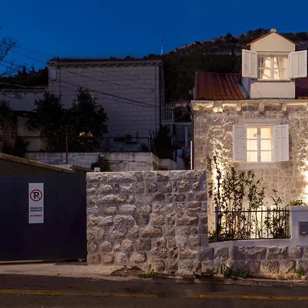 Miri, Heritage Superior With Swimming Pool Appartement Dubrovnik