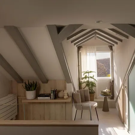 Miri, Heritage Superior With Swimming Pool Appartement